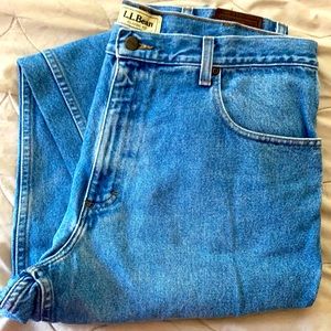 Men’s LLBean classic fit jeans